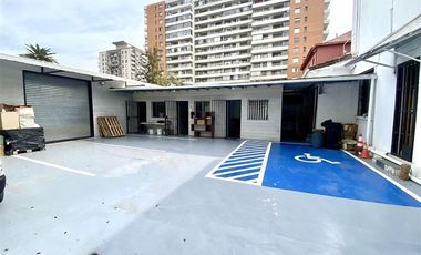 Casa en Venta en Sector Pedro de Valdivia/ Antonio Varas / Casa Comercial / Estacionamientos / Bodega