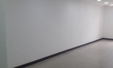 Oficina en Arriendo Ubicado en Medellín Codigo 880