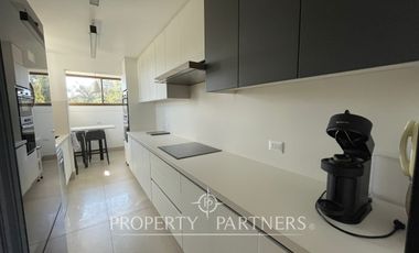 Departamento completamente remodelado con vista a cancha de golf