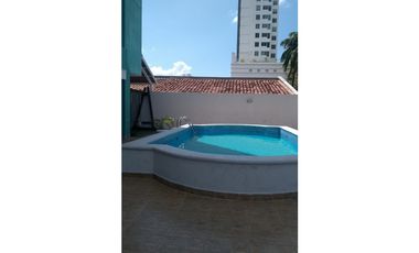 SE ALQUILA APARTAMENTO AMOBLADO EN ALTOS DEL GOLF
