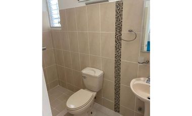 SE ALQUILA CASA AMOBLADA EN CERRO SILVESTRE