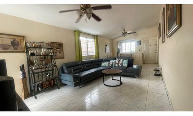 Se vende casa en Villa Zaita