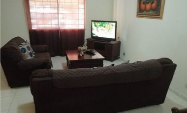 SE ALQUILA CASA AMOBLADA EN CERRO VIENTO