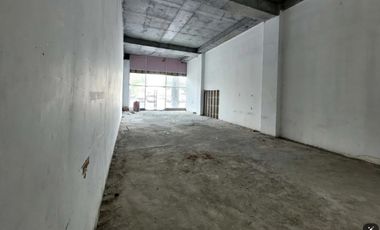 ALQUILER LOCAL136.60M2 Y TERRAZA 28.03M2 DORADO CITY CENTER KAF