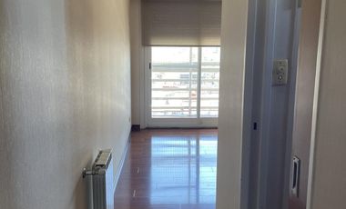 Alquiler departamento 4 ambientes en Lanús Este