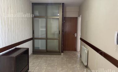 Alquiler departamento 4 ambientes en Lanús Este