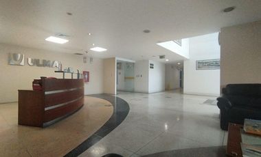 En Venta Amplio Local Industrial en Cercado de Lima