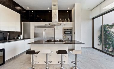 Hermosa Casa en Venta, Tequesquitengo, Edo. Morelos