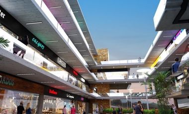 Venta de Locales en Plaza Comercial en El Barro Carretera Nacional en Preventa.