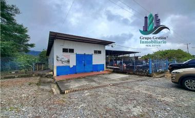 VENDO LOCAL COMERCIAL EN BOQUETE