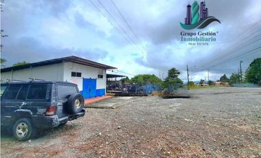 VENDO LOCAL COMERCIAL EN BOQUETE