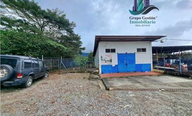 VENDO LOCAL COMERCIAL EN BOQUETE