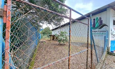 VENDO LOCAL COMERCIAL EN BOQUETE