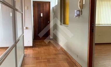 Departamento en Venta en Vicuña Mackenna a pasos de la Plaza de Armas