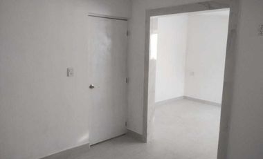 CASA EN VENTA EN SATELITE