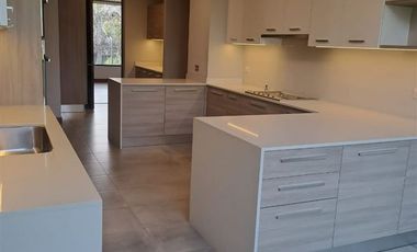 Departamento en Venta en Fray Leon / Av. Las condes