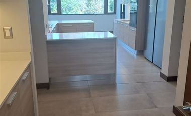 Departamento en Venta en Fray Leon / Av. Las condes