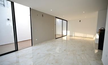 CASA EN VENTA VILLAHERMOSA ZONA COUNTRY CERCA DE TABASCO 2000 REAL CAMPESTRE