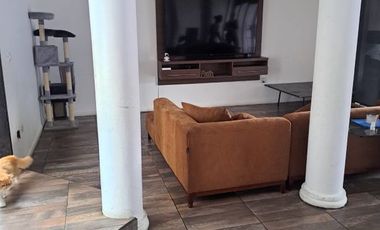 CASA CON ALBERCA EN RENTA EN TABASCO 2000