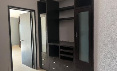 CASA EN VENTA EN TABASCO 2000 CON EXCELENTE MANTTO Y EN PRIVADA
