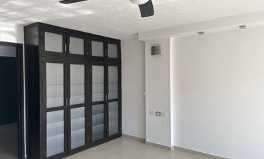 CASA EN VENTA EN TABASCO 2000 CON EXCELENTE MANTTO Y EN PRIVADA