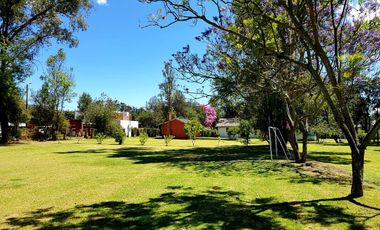 Amplia Quinta en Venta de 2 hectáreas, con seguridad y áreas comunales, sector la Armenia, Quito