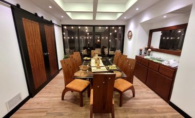 Casa exclusiva en venta con 4 dormitorios, dentro de urbanización privada Valle de los Chillos