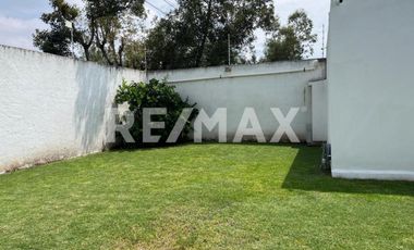Venta Casa de un piso en Residencial Los Cantaros