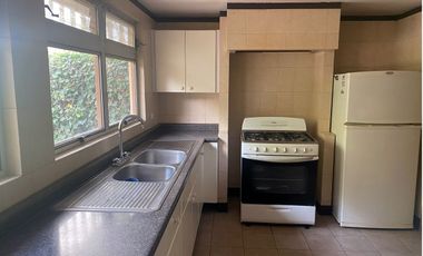 CASA EN VENTA PARA REMODELAR EN PEDREGAL