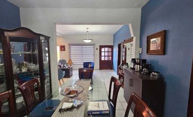 Casa en venta en Ave Isla de Tris