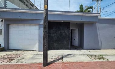 Casa en venta en Ave Isla de Tris