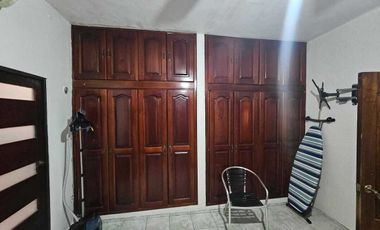 Casa en venta en Ave Isla de Tris