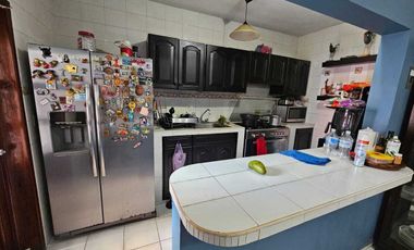 Casa en venta en Ave Isla de Tris