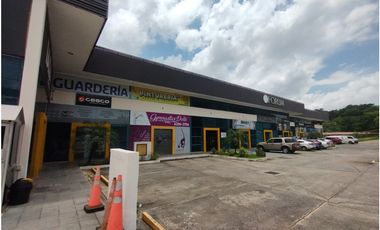 LOCAL EN ALQUILER EN ARRAIJAN PLAZA FORUM (DT)