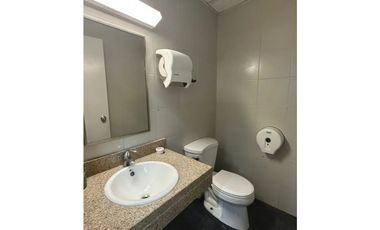 ALQUILO OFICINA AMOBLADA EN PUNTA PACIFICA $4250!!!