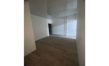 SEA CONFIABLE ALQUILA LOCAL EN TUMBA MUERTO