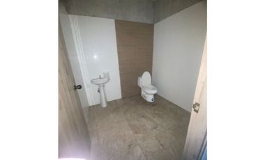 SEA CONFIABLE ALQUILA LOCAL EN TUMBA MUERTO