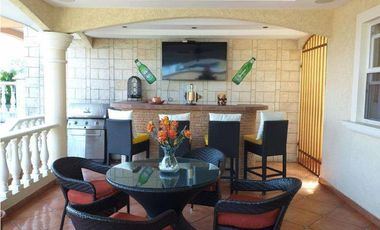 Venta de casa en Altos del Bosque (El Doral) GTA