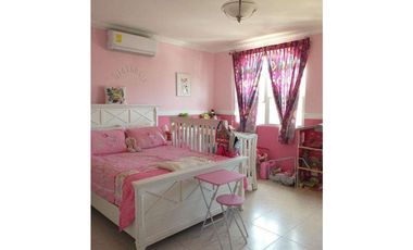 Venta de casa en Altos del Bosque (El Doral) GTA