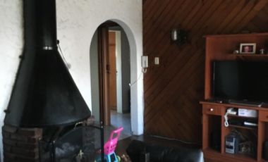 Casa para 2 Familias en venta en Bernal Oeste