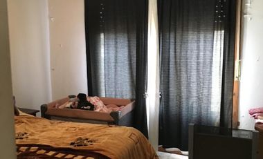 Casa para 2 Familias en venta en Bernal Oeste