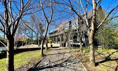 Casa en Venta en Camino Villarrica Pucón - Los Guindos.