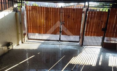 Casa en Venta en Tome / 4 Oriente