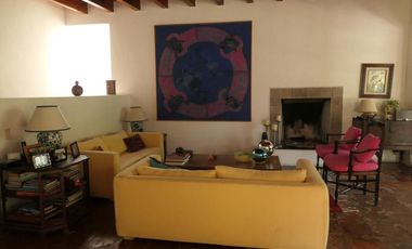 CASA EN CONDOMINIO, Av. 5 de Mayo, Santa María Ahuacatlan, Valle de Bravo