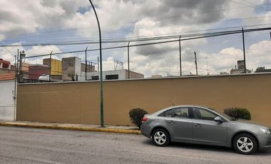 AMPLIA CASA DE 1000M2  Y 650M2 EN UNA SOLA PLANTA, ESTAC. 15 AUTOS, CENTRICA  TOLUCA