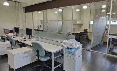 Edificio en Venta con oficinas en Col Anzures..