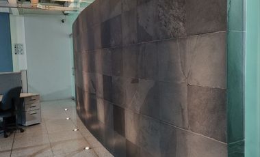 Edificio en Venta con oficinas en Col Anzures..