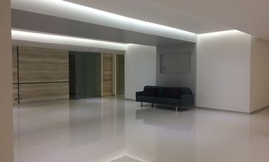 Locales comerciales en venta Circuito Juan Pablo II Puebla