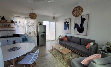 CASA TOTALMENTE AMUEBLADA Y EQUIPADA A 4 cuadras de la Playa en Chixulub