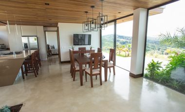 Venta Casa en El Retiro Via Palmas